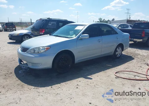 2005 Toyota Camry Le from USA, damaged, VIN 4T1BE32K55U507272